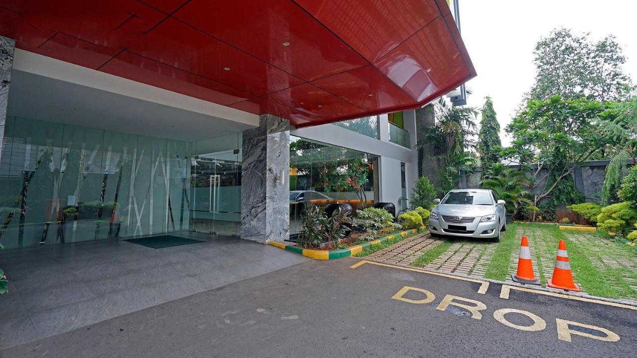 Maxonehotels.Com At Pemuda Jakarta Exteriör bild