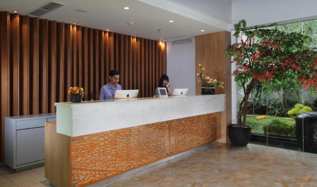 Maxonehotels.Com At Pemuda Jakarta Exteriör bild